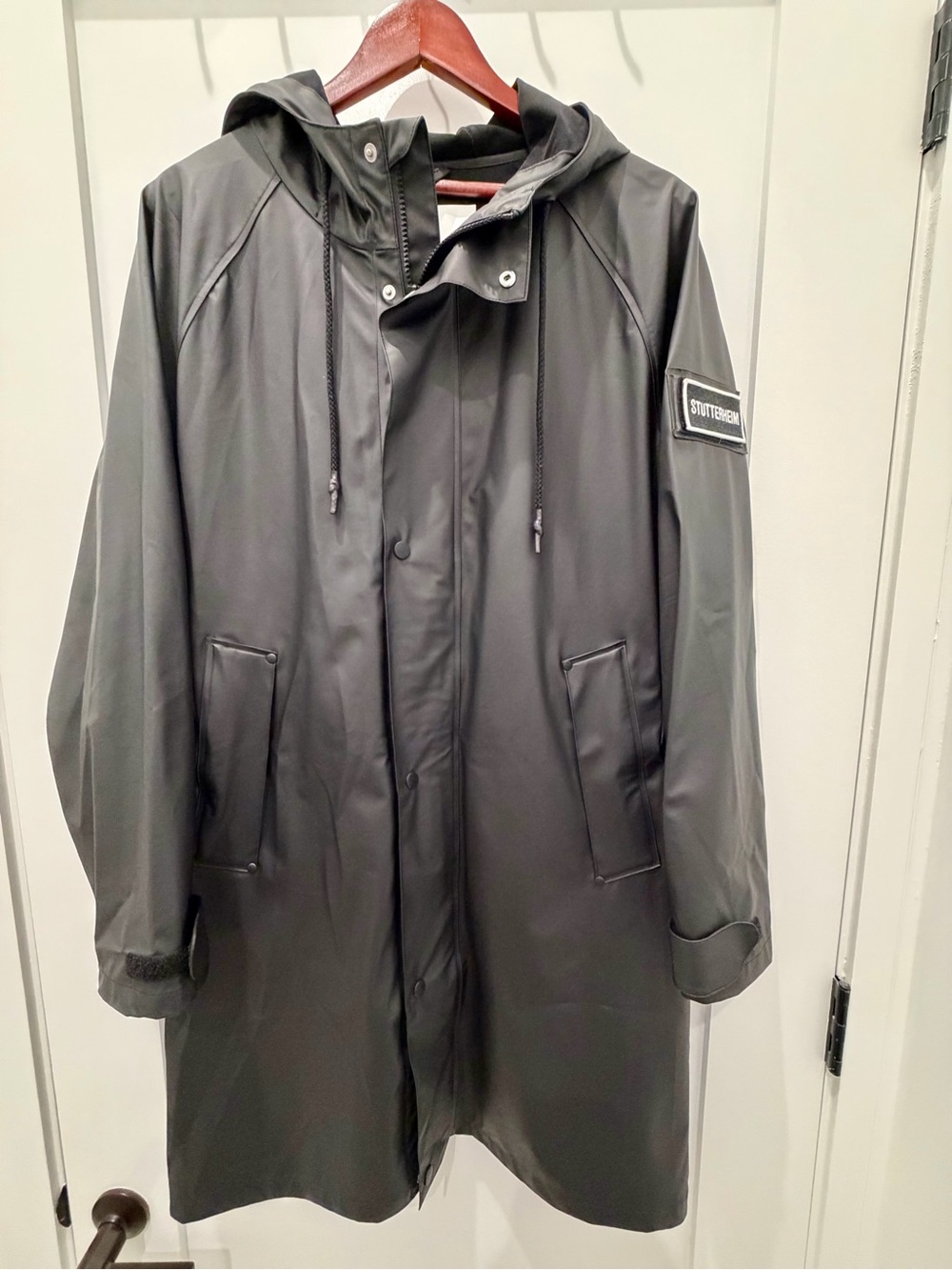 Stutterheim Hooded Raincoat in Charcoal